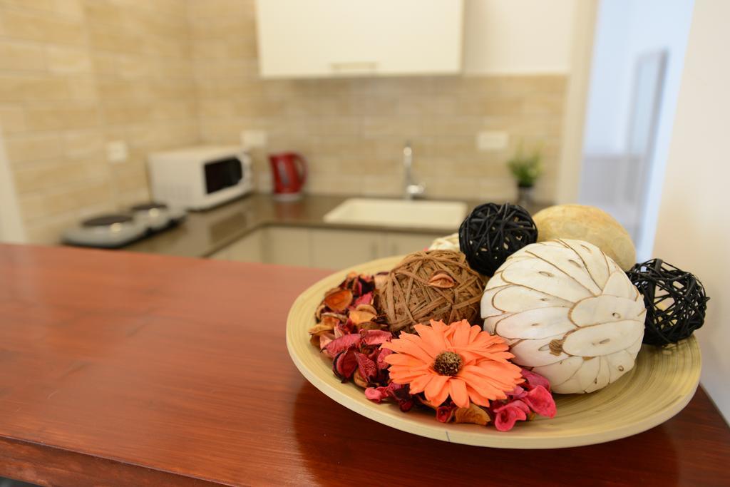 Olga Beach Apartments Haifa Ngoại thất bức ảnh