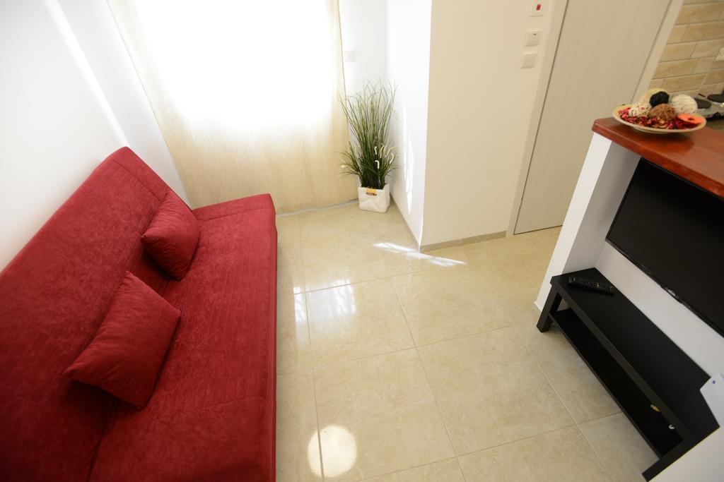 Olga Beach Apartments Haifa Ngoại thất bức ảnh