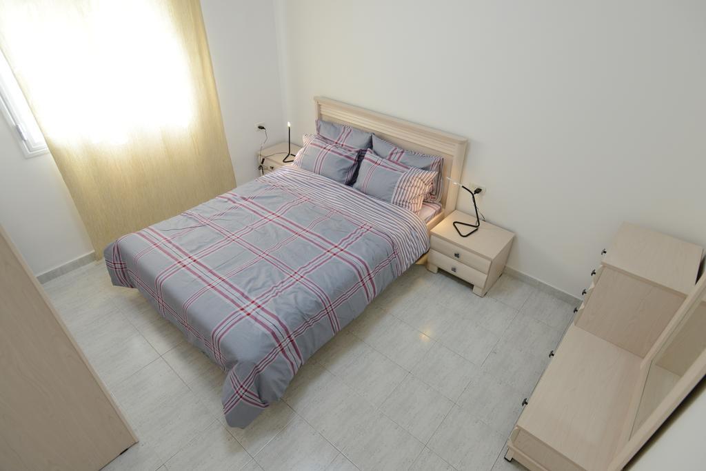 Olga Beach Apartments Haifa Ngoại thất bức ảnh